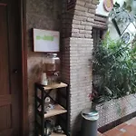 ペンシオン ロス アルコス ゲストハウス