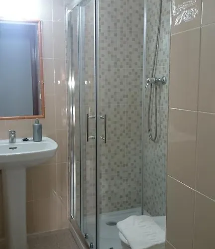 Arcos بيت ضيافة *