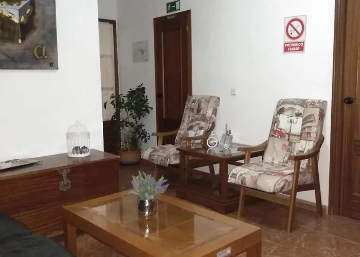 罗斯阿克斯酒店 *