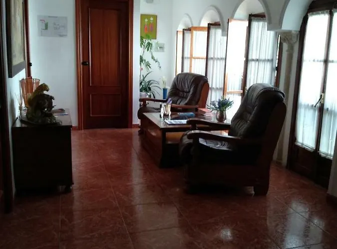 罗斯阿克斯酒店 *